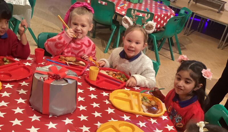 Image for the Tweet beginning: Our Christmas dinner was really