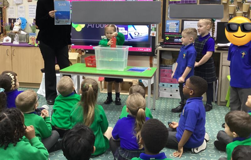 Image for the Tweet beginning: Science in Action! We had